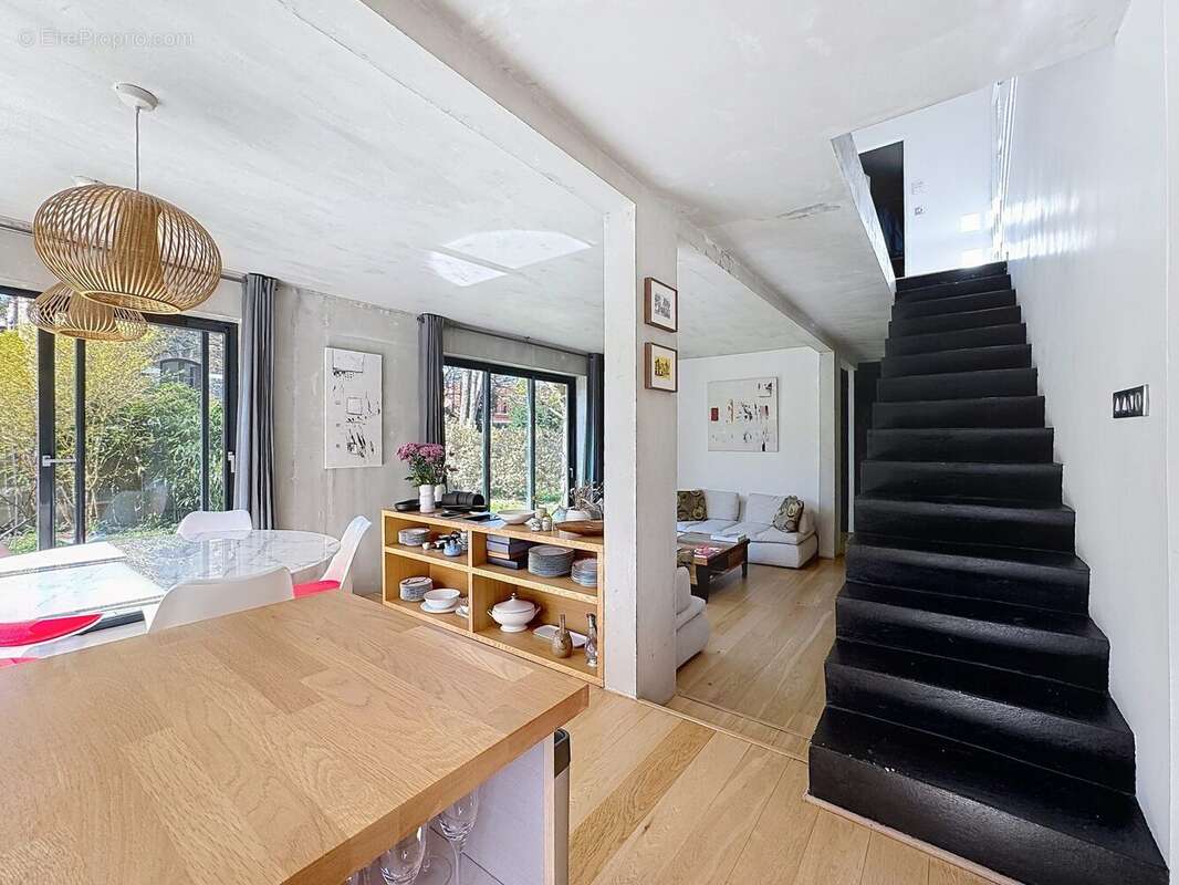 Maison 163 m² à Bagneux  - photo 9