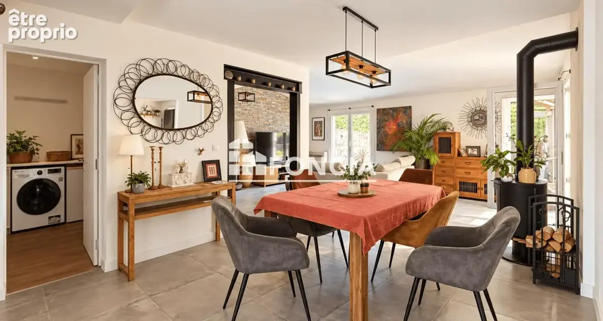 Photo Maison à Morieres-Les-Avignon au prix de 423 000€