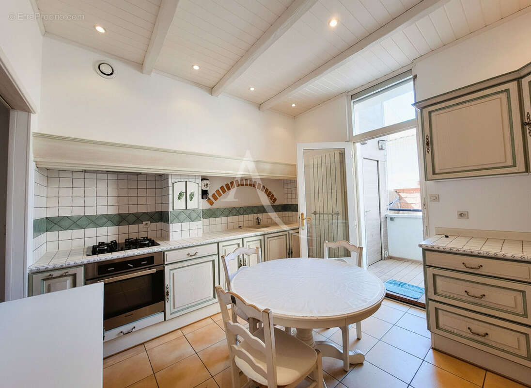 Appartement Sète 4 pièces 102 m² - photo 4