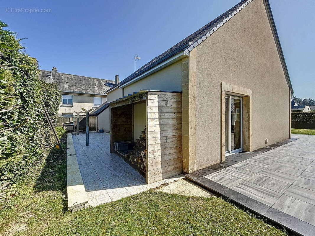 Maison à GRANDCAMP-MAISY