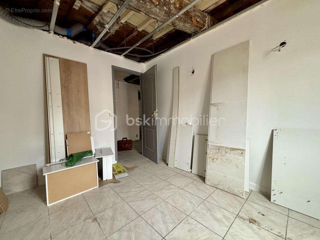 Immeuble de rapport – 4 appartements T2 d’environ 35 m² chacun – Vinça (66) - photo 4