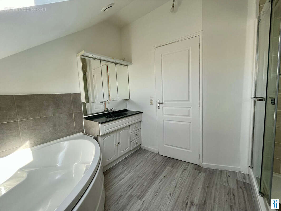 Maison à LE GRAND-QUEVILLY