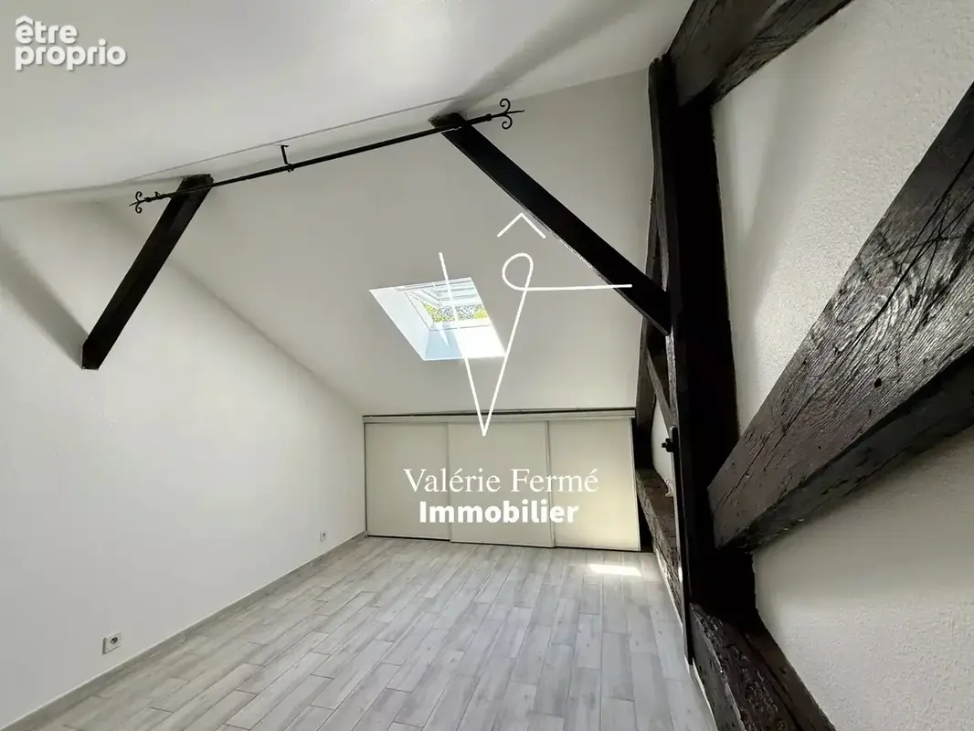 Appartement T1 Bis avec mezzanine (28,38m2 loi carrez (36,19m2 au sol)), "Copropriété de Charme"- Bordeaux. - photo 7