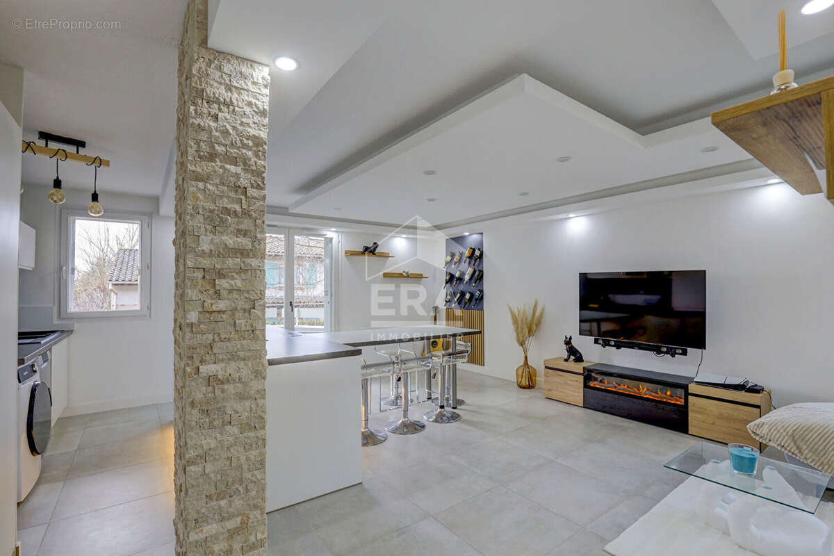 Appartement à LAUNAGUET