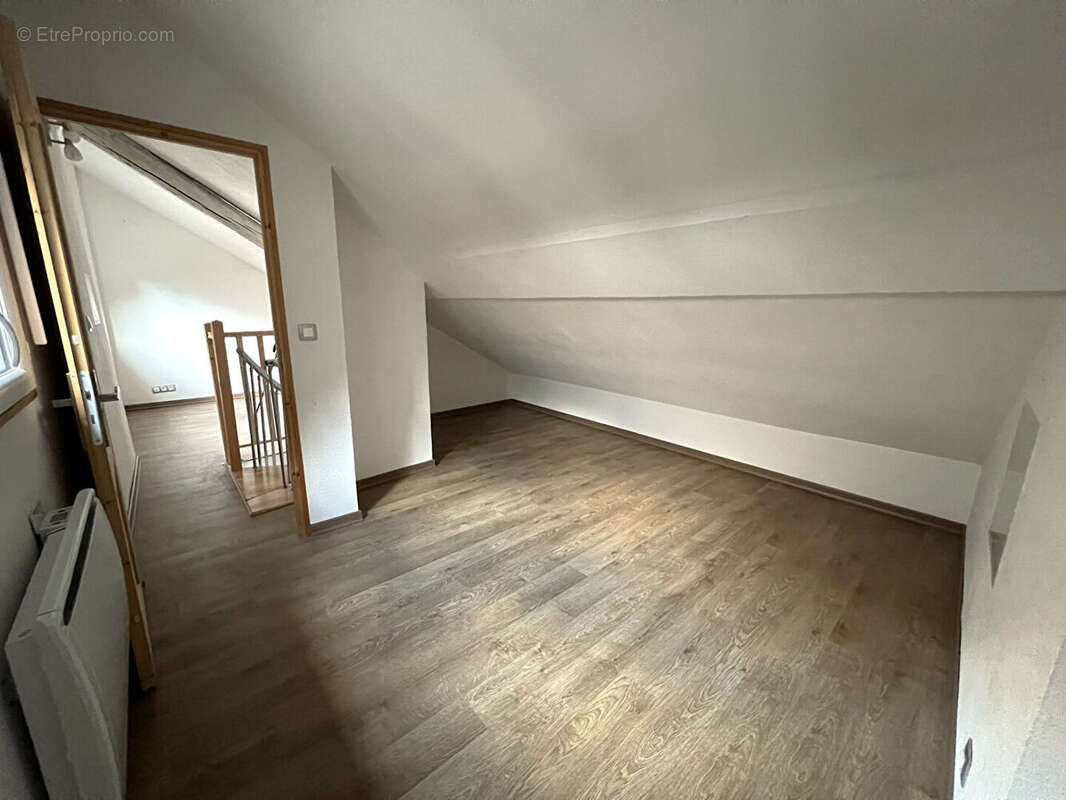 Appartement à GRESY-SUR-ISERE