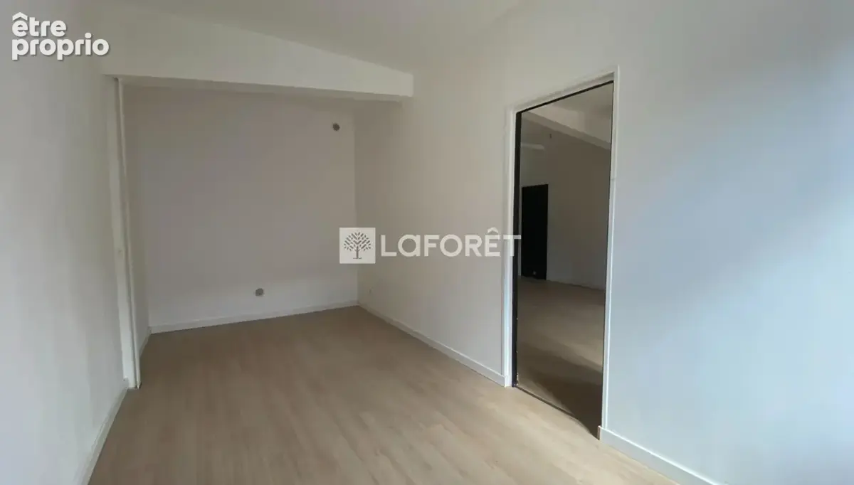 Immeuble Roubaix 4 pièces 120 m2 - photo 10