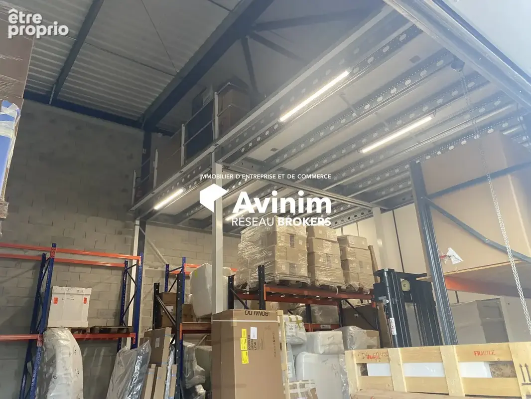Commerce 820 m² à vendre à Le Cannet-Des-Maures (83340) - photo 5
