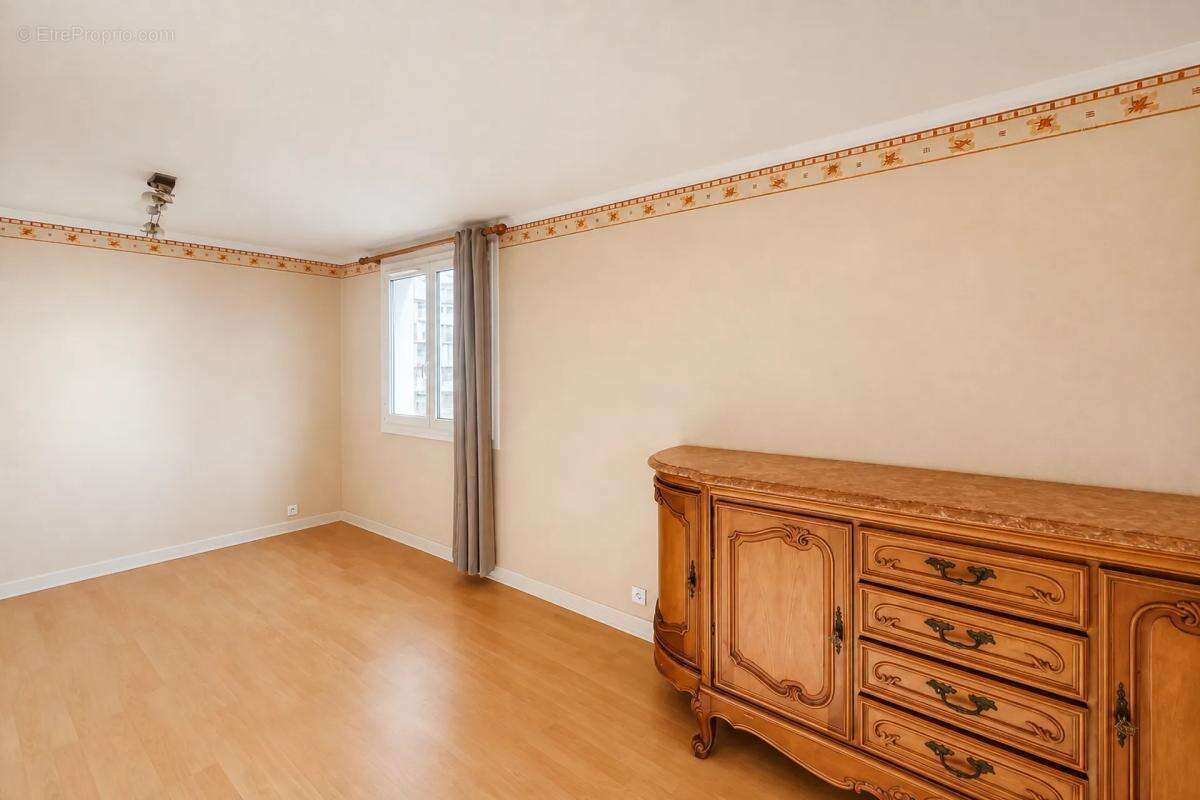 Appartement à VILLIERS-LE-BEL