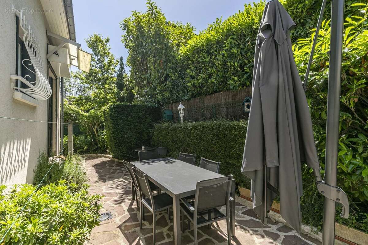 Maison à CHAVILLE