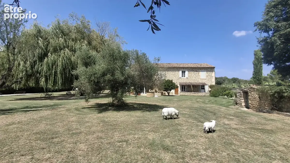 Maison à SUZE-LA-ROUSSE