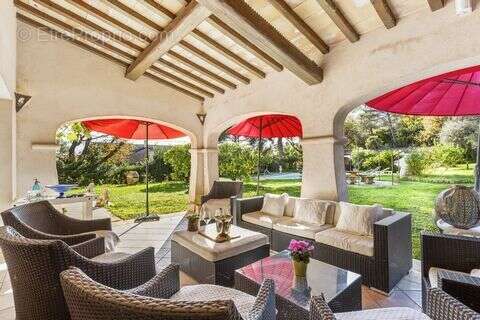 Maison à SPERACEDES