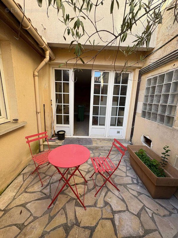 Appartement à BORDEAUX