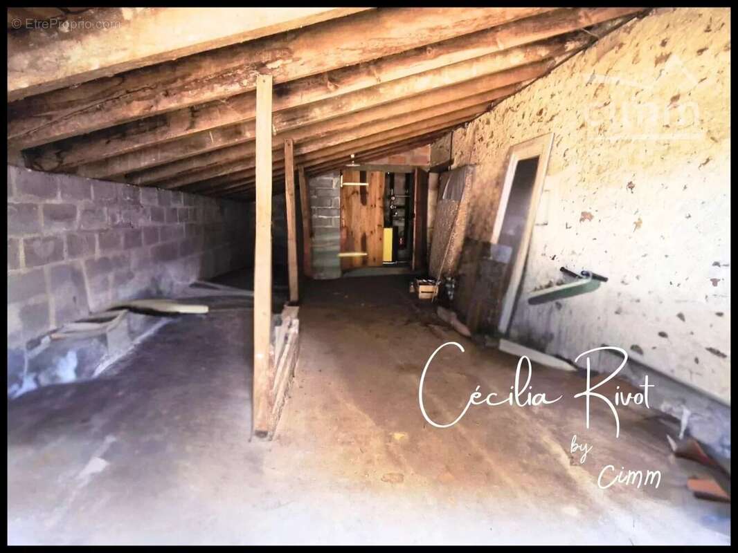Maison 111 m² à Bussac-Foret  - photo 15