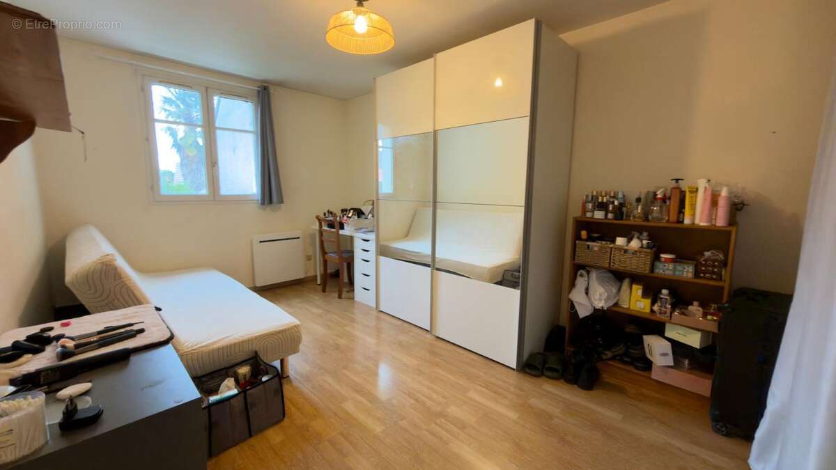 Maison à NEUILLY-PLAISANCE