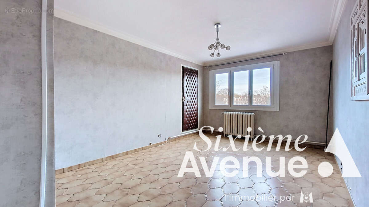 Appartement à SAINT-PRIEST