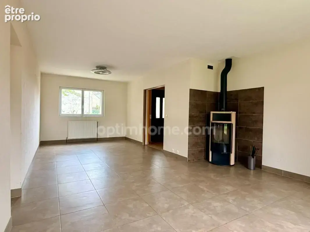 A vendre - Maison familiale individuelle de 152 m² – 6 pièces - Ozouer-le-Voulgis (77) - photo 4
