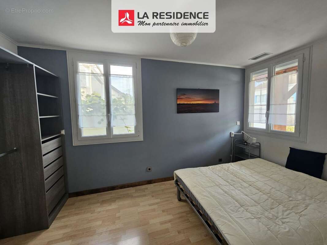 Maison à SARTROUVILLE