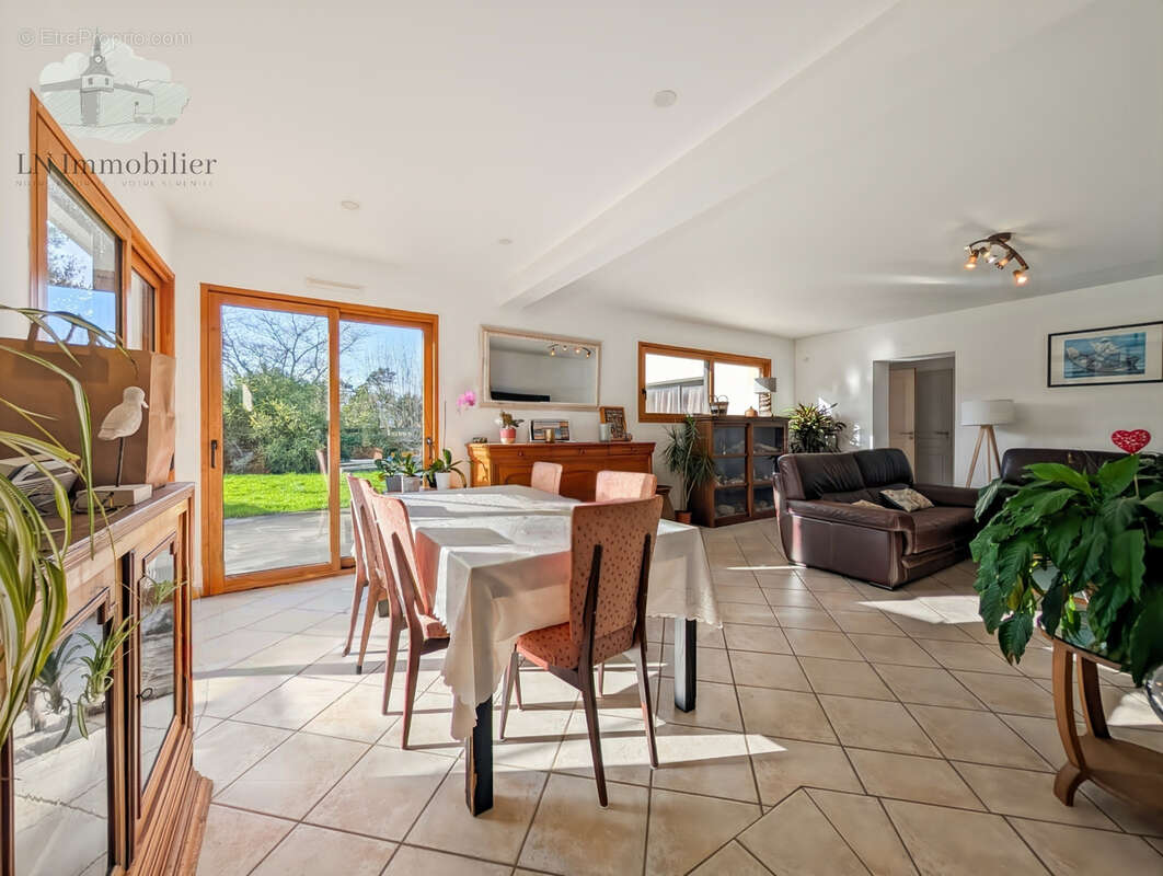 Maison familiale - 143 m2 - entre mer et campagne de guidel - photo 3