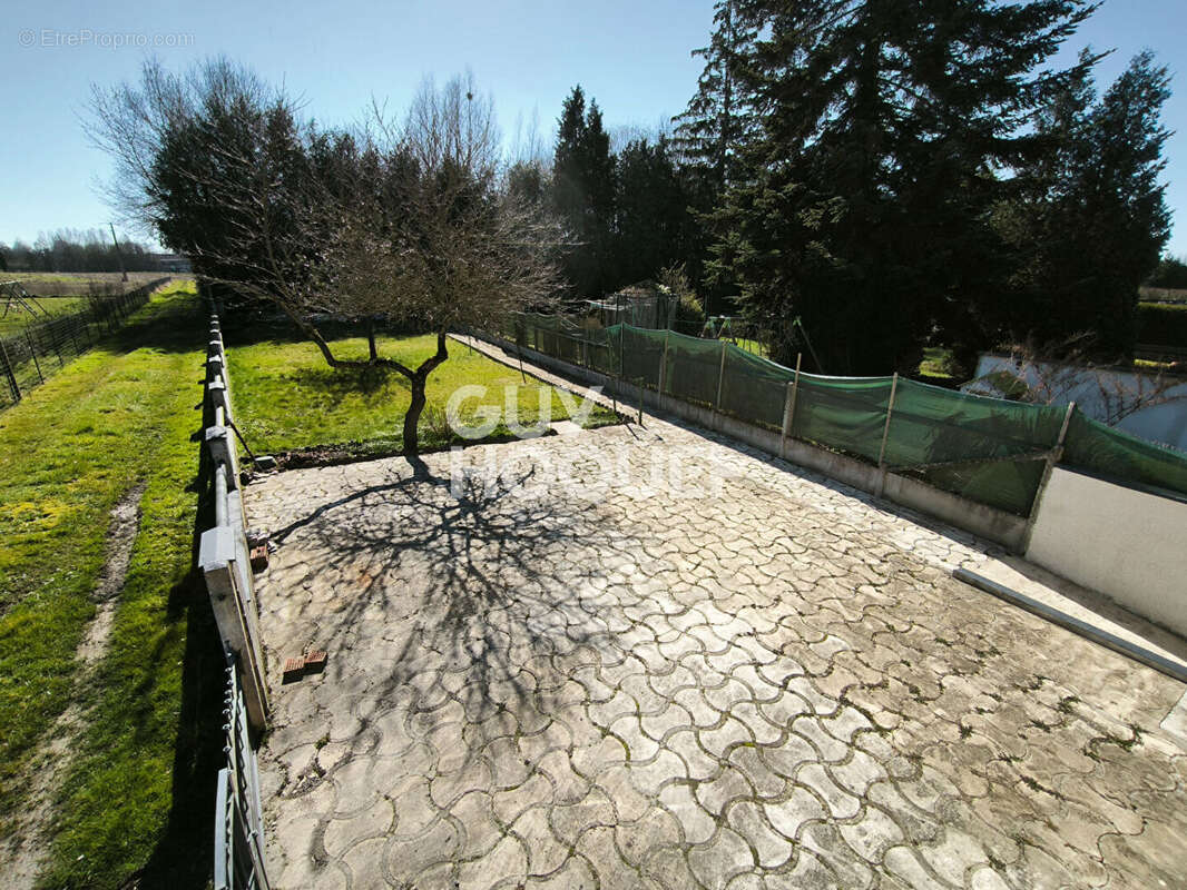 Maison à SAINT-AMAND-LES-EAUX