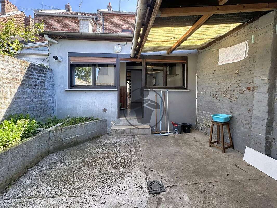Maison à SAINT-QUENTIN