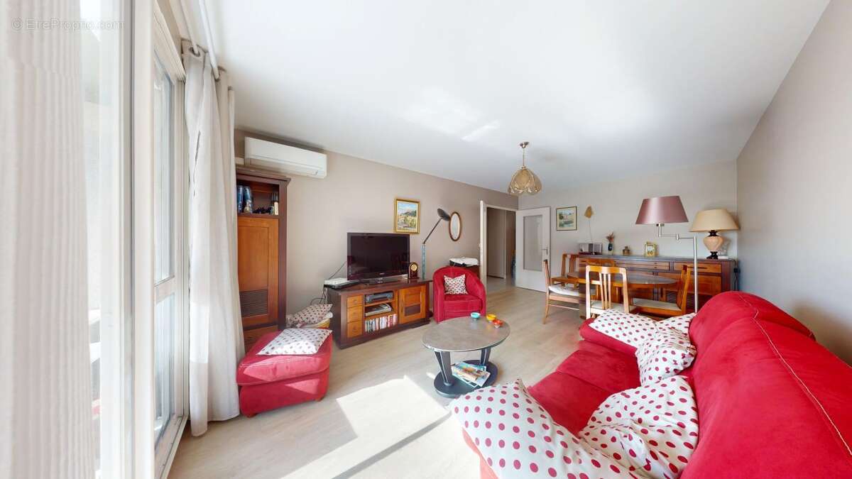 Appartement à LYON-8E