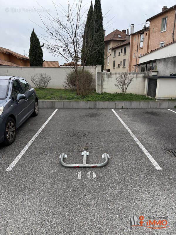 Appartement à PONT-DE-CHERUY