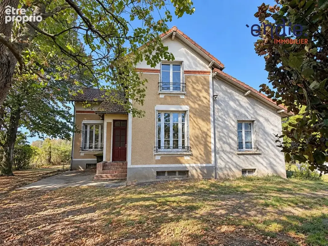 Maison 5 pièces 119 m² à vendre à La Ferte-Hauterive (03340) - photo 2