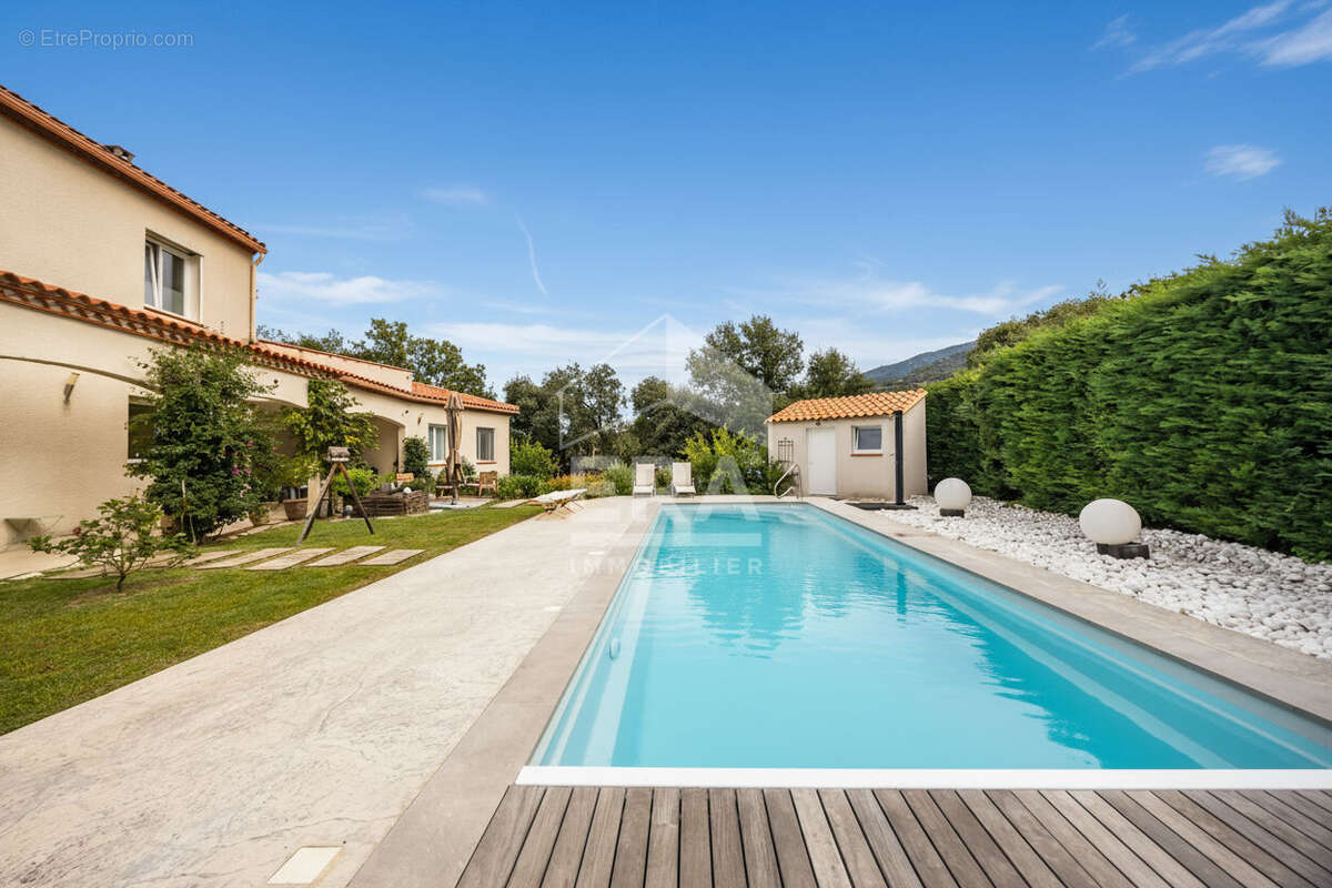 Maison à MONTESQUIEU-DES-ALBERES