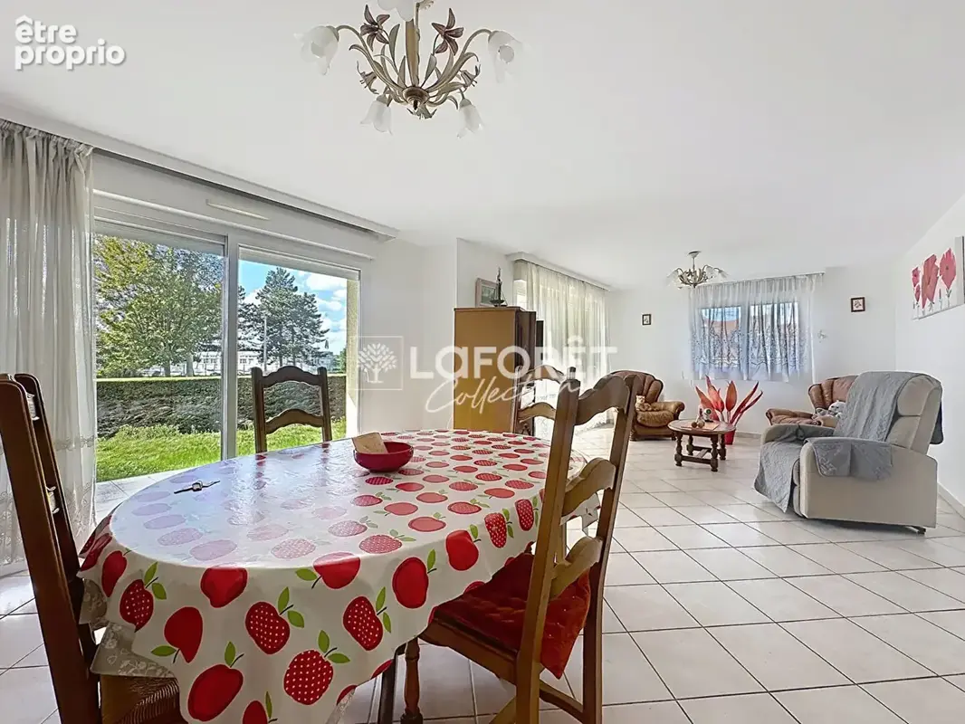 Appartement 2 chambres, 2places de stationnement, cave - photo 2