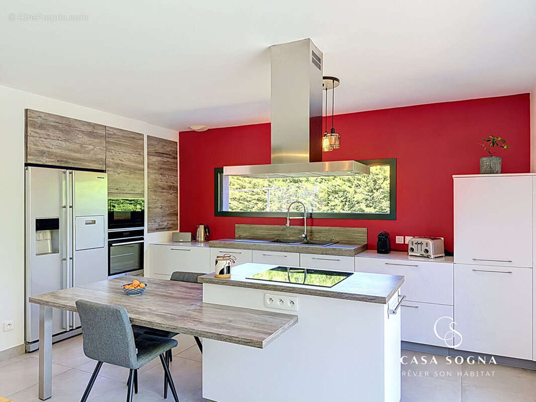 Villa contemporaine - 6 pièces - 131,82 m² - photo 7