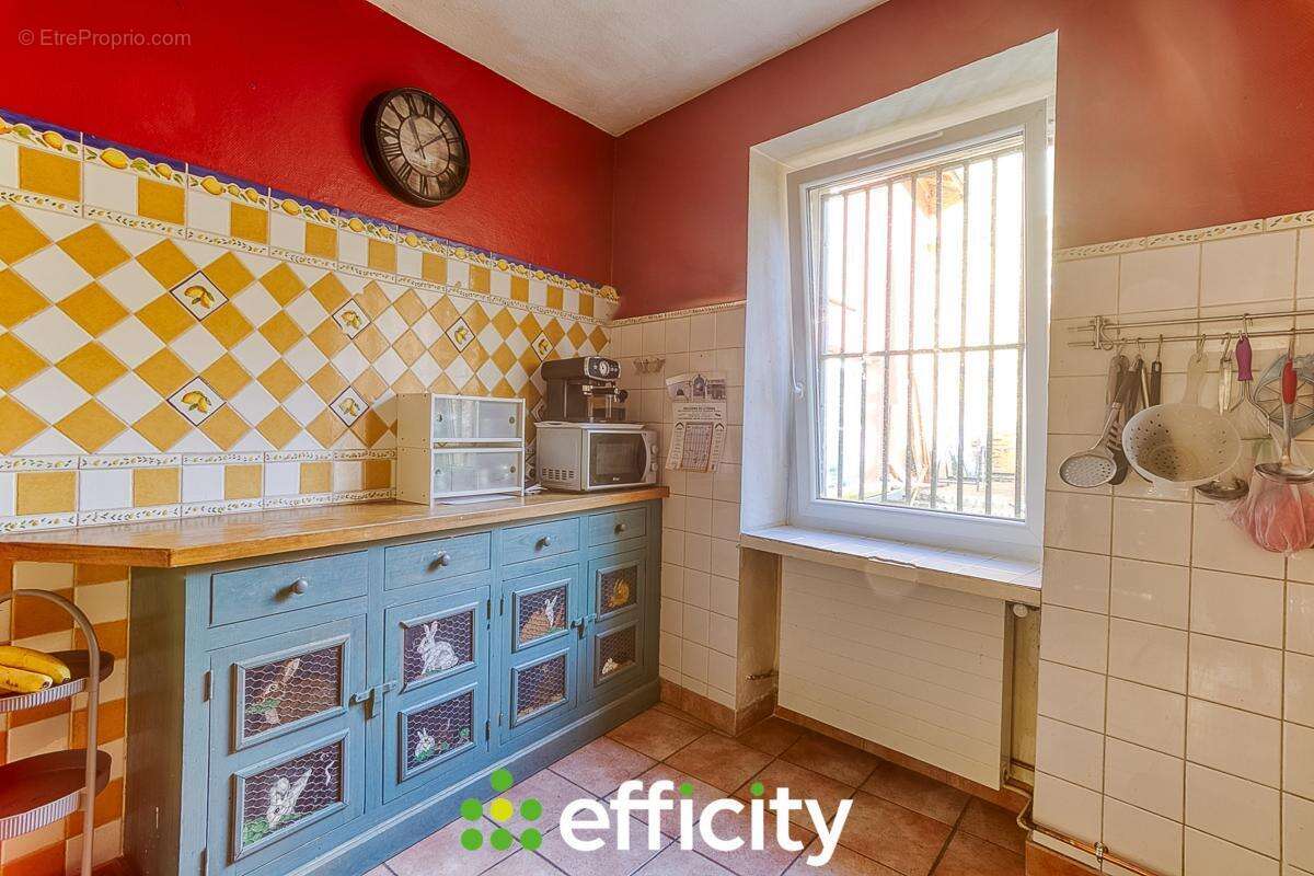 Maison à CHASSE-SUR-RHONE