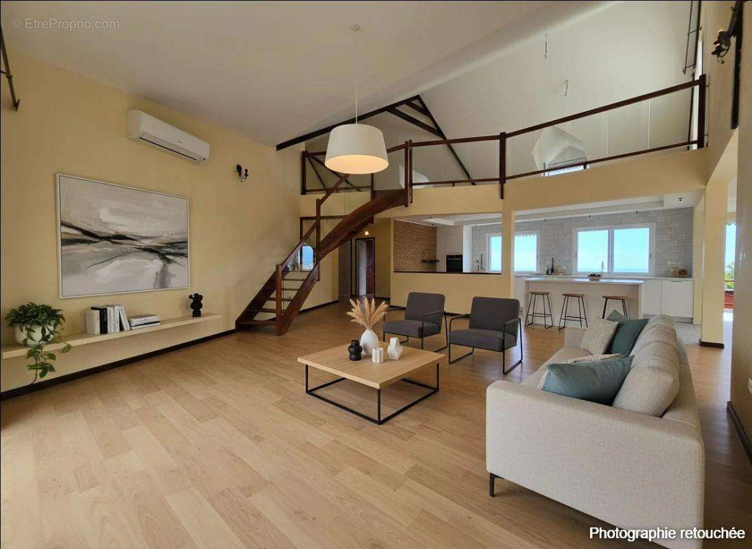 Maison à SAINT-BENOIT