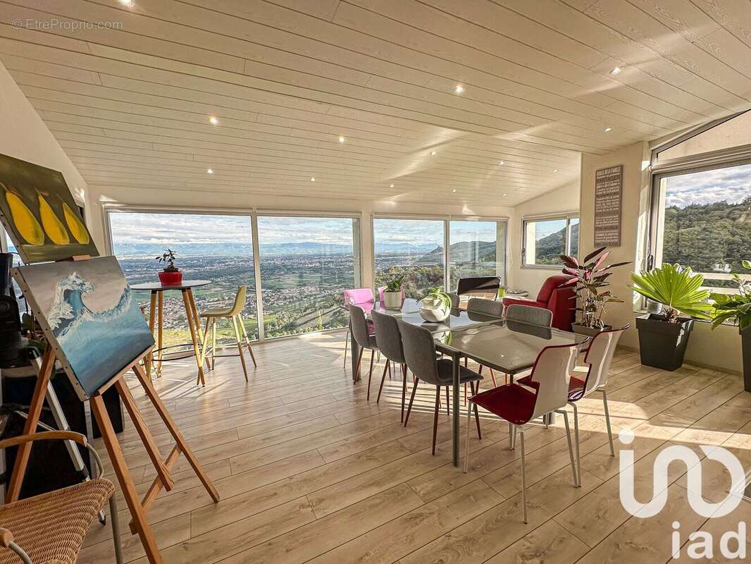 Photo 3 - Maison à CORNAS