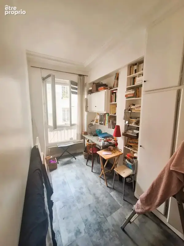 Xème, Porte Saint-Martin - 4 pièces de 64m² - 3ème ascenseur - 735 000 euros - photo 14