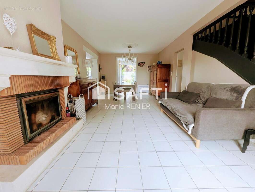 Maison 208 m² à Saint-Melaine-Sur-Aubance  - photo 5