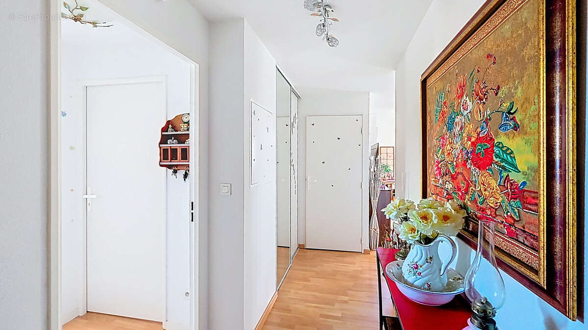 Appartement à PERIGNAT-LES-SARLIEVE