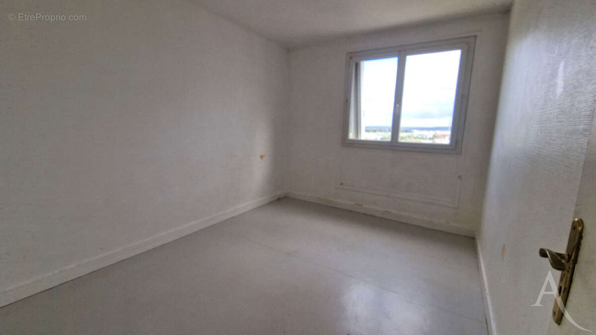 Bel appartement F3 à Mantes La Jolie de 57 m² avec cave et un parking - photo 7