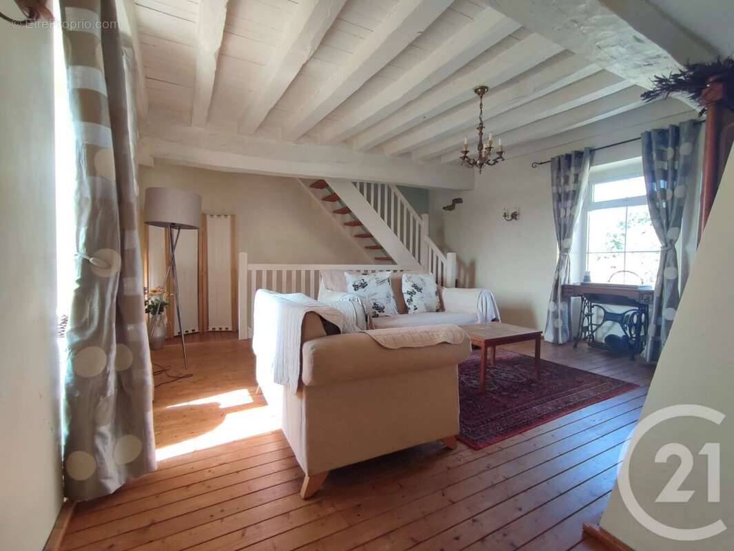 Maison 96 m² à Le Pertre  - photo 8