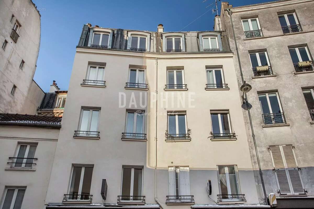 Appartement à PARIS-19E