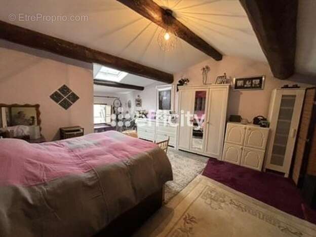 Maison à SAINT-GENIES-DE-FONTEDIT