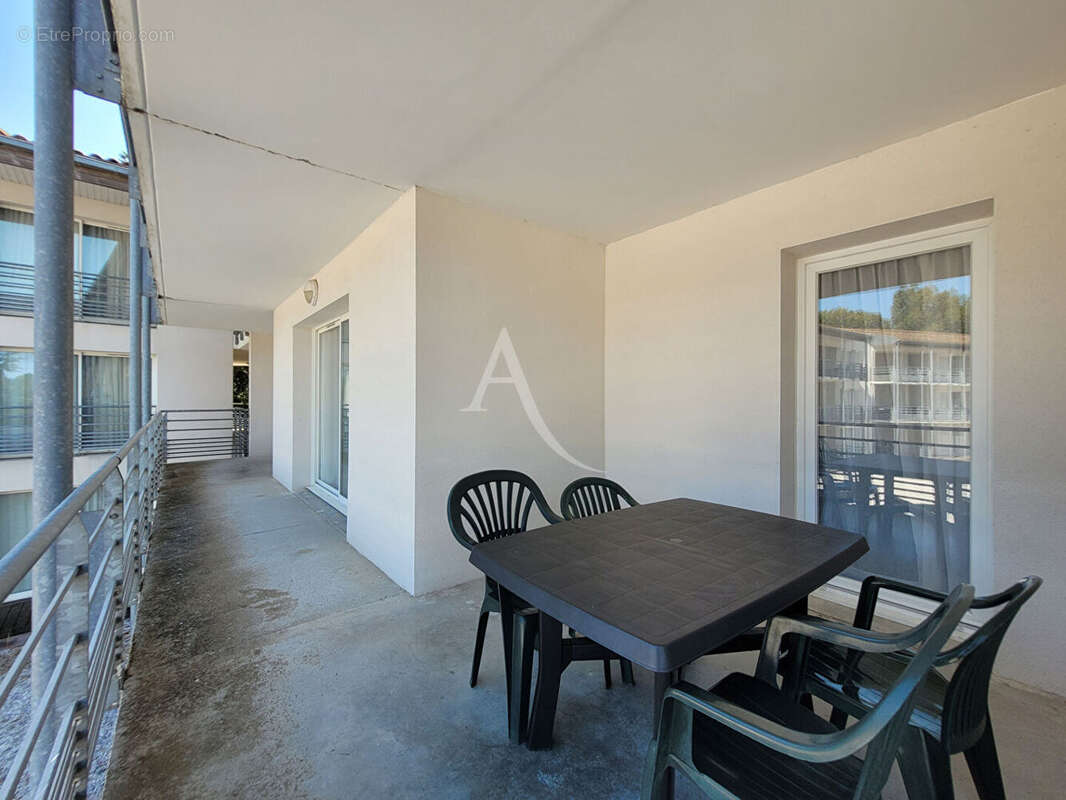Appartement T3 en résidence de vacances à Lagord - Une belle opportunité ! - photo 7