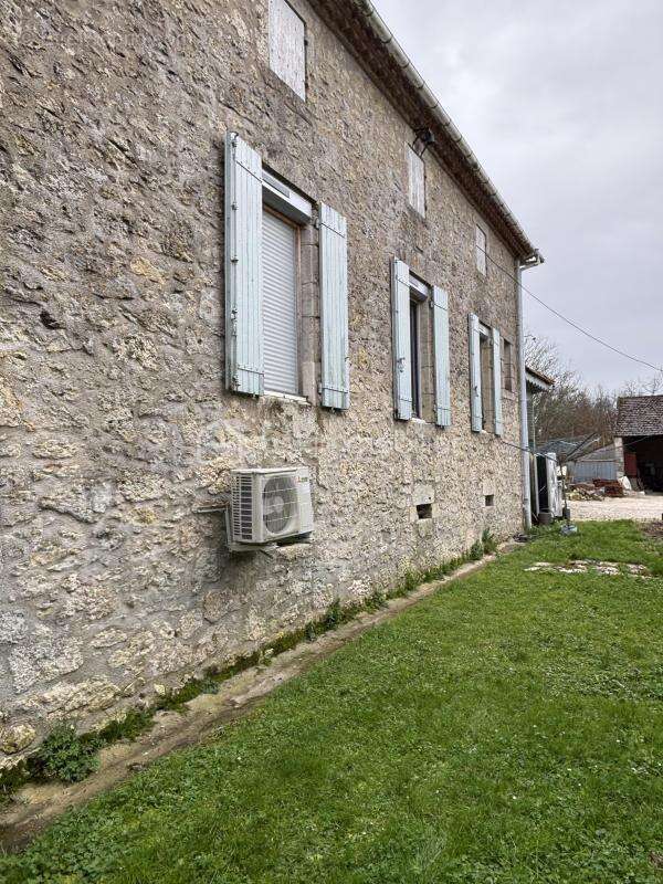 AV Maison en pierre dépendances terrain - photo 3