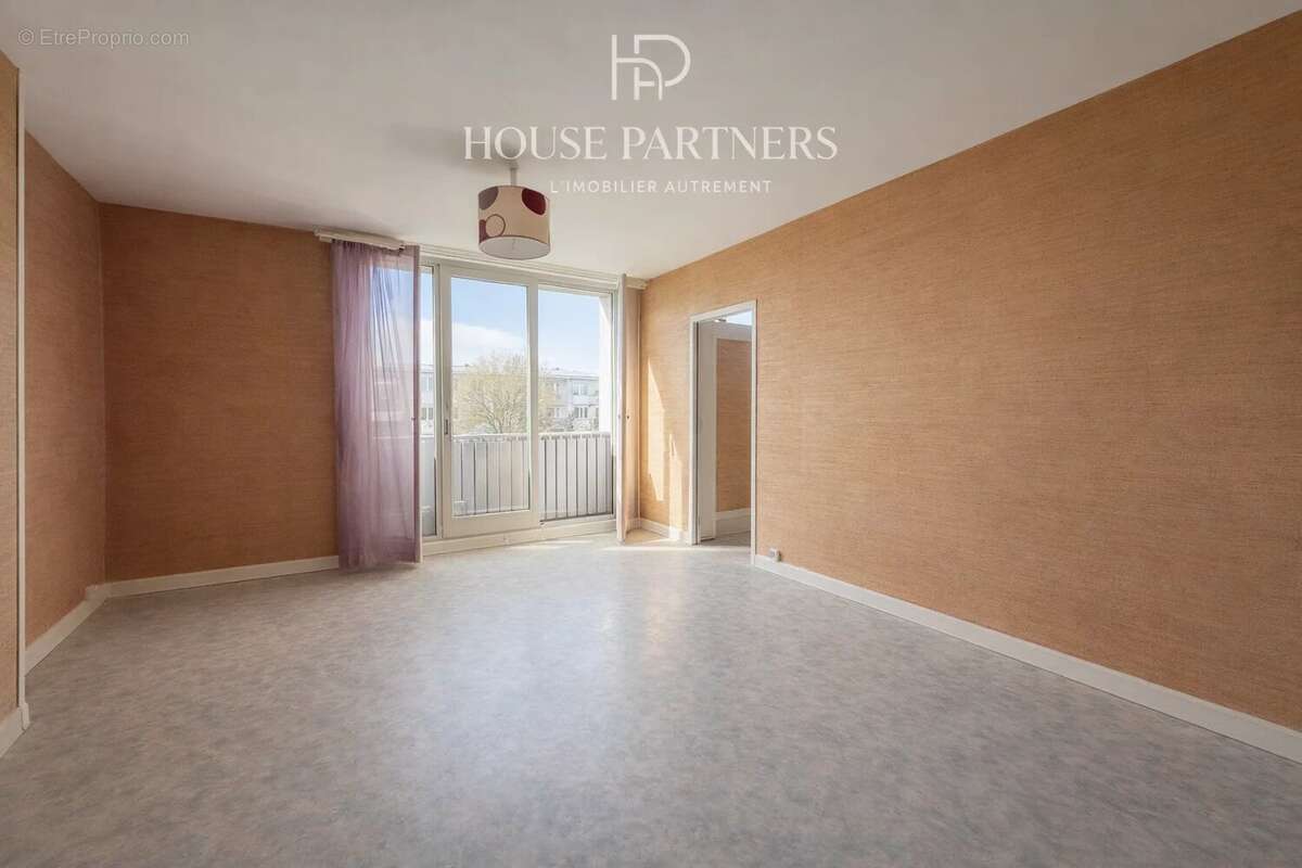Appartement à RUEIL-MALMAISON