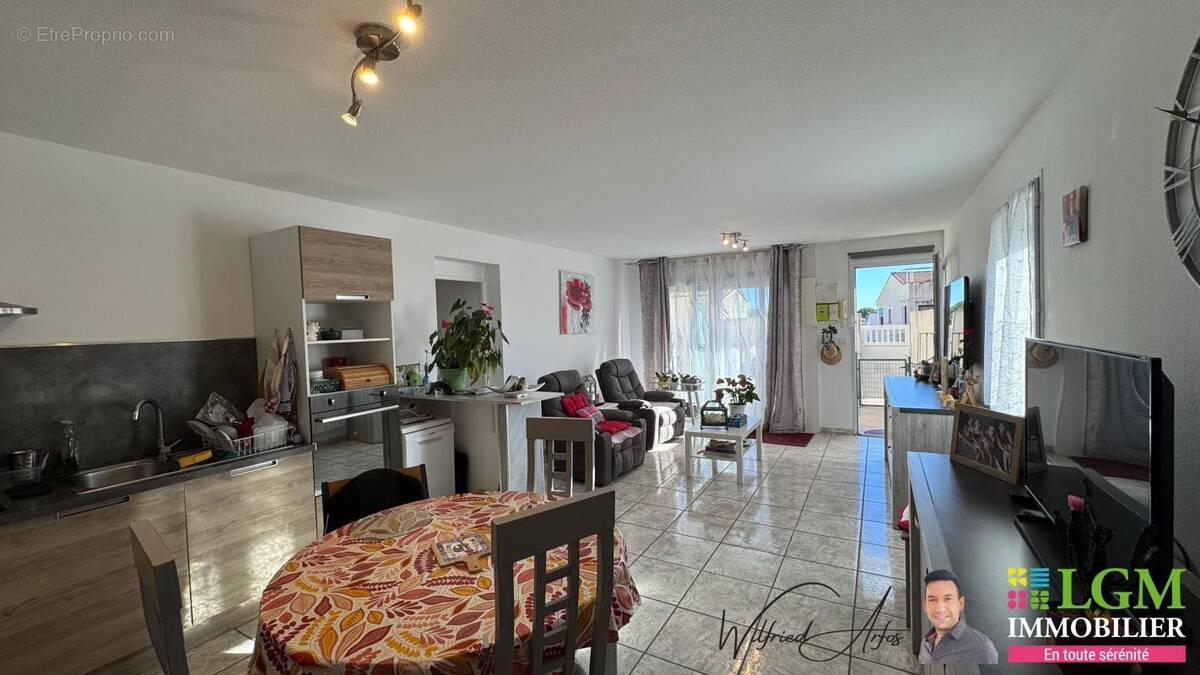 Maison à GALLARGUES-LE-MONTUEUX