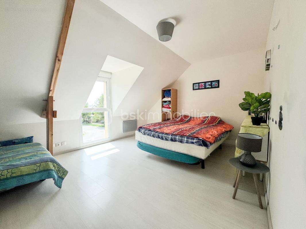 Maison à MELESSE