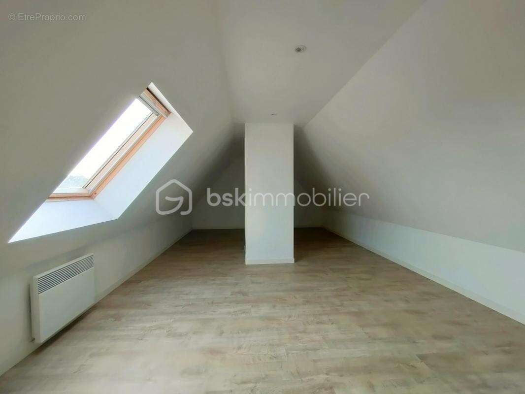 Maison à HOUPLIN-ANCOISNE