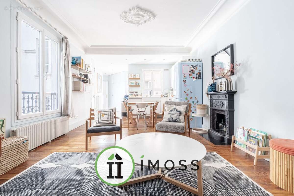 Appartement à PARIS-18E