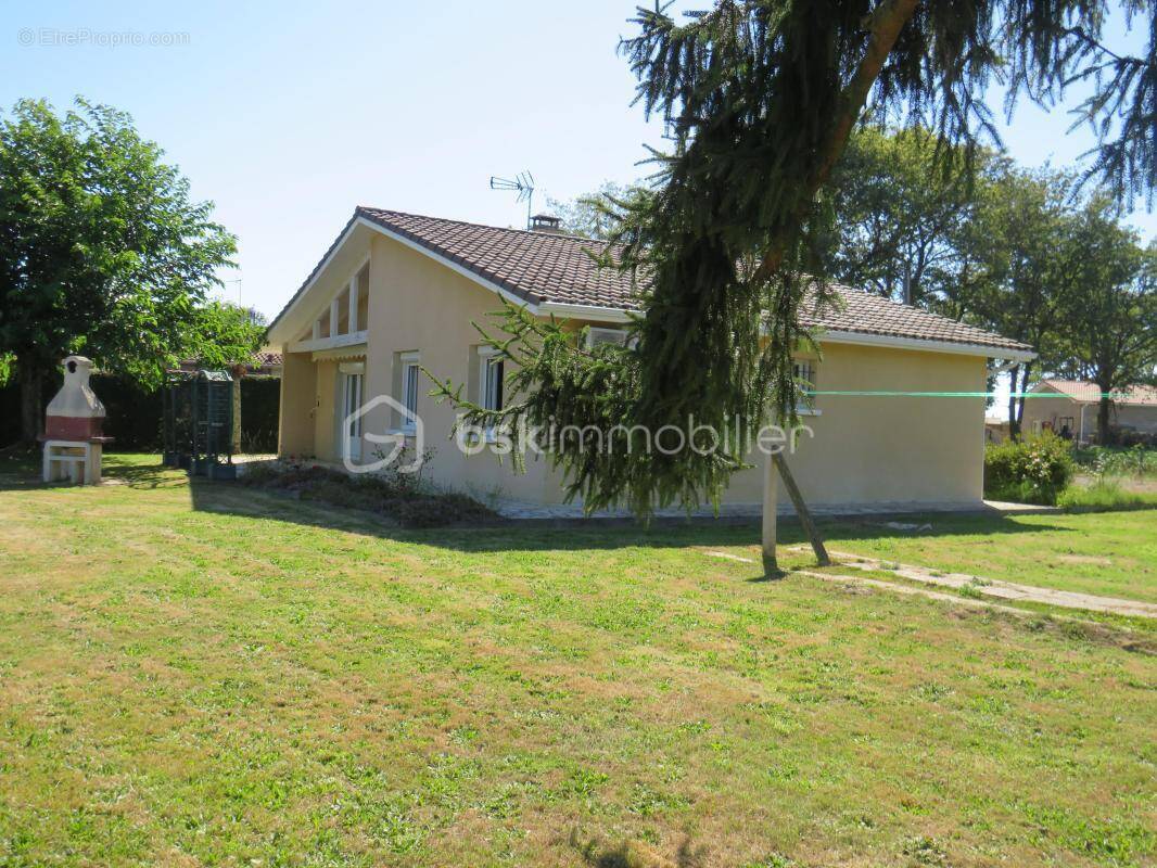 Maison à AIRE-SUR-L'ADOUR