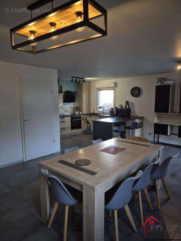 Appartement à MAMIROLLE