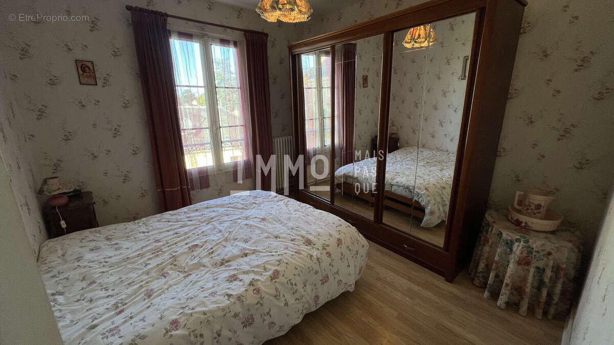 Maison à BESSE-SUR-BRAYE